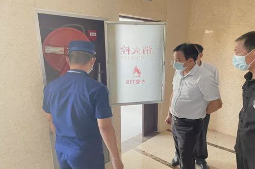 信陽(yáng)消防 高層建筑消防檢查進(jìn)行時(shí)