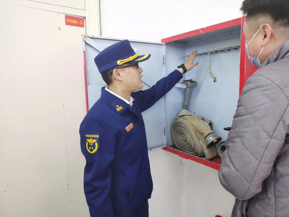 消隱患 護安全 鶴崗支隊開展高層建筑消防安全大檢查